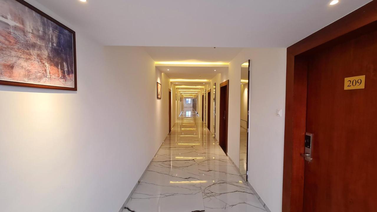 Galaxy Club & Hotel Bijāpur Εξωτερικό φωτογραφία