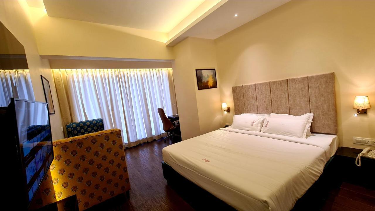 Galaxy Club & Hotel Bijāpur Εξωτερικό φωτογραφία