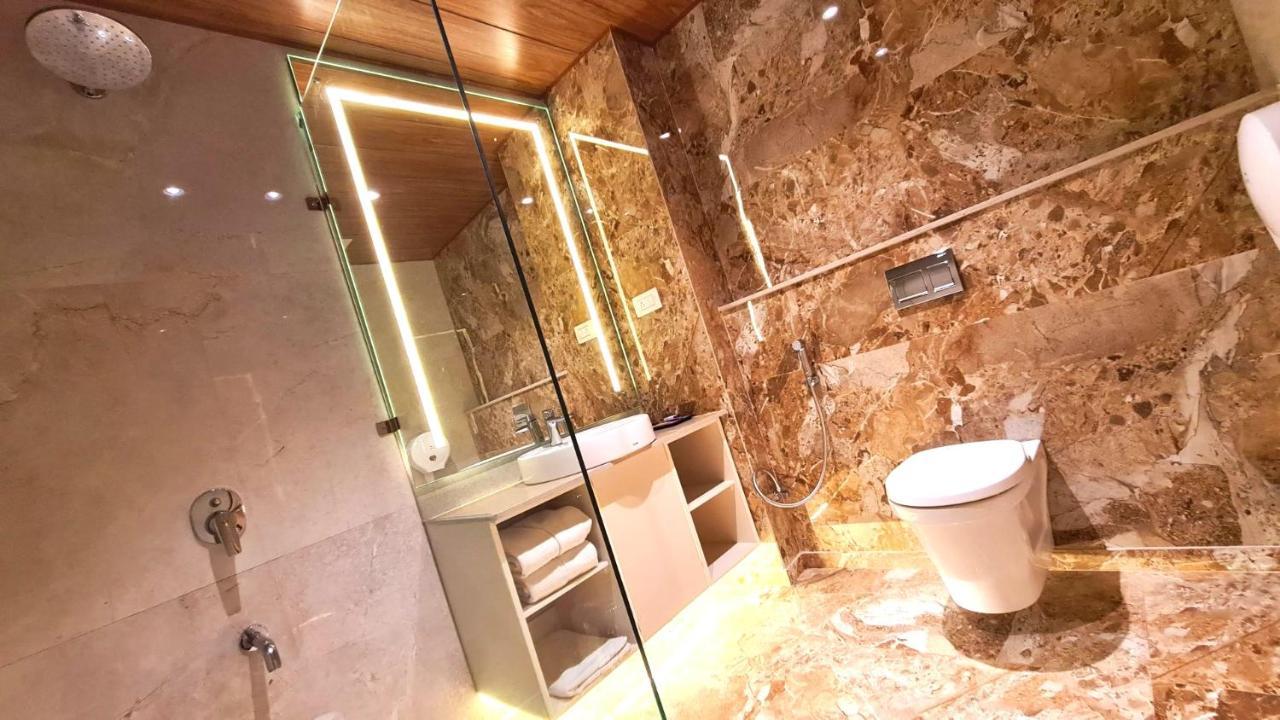 Galaxy Club & Hotel Bijāpur Εξωτερικό φωτογραφία